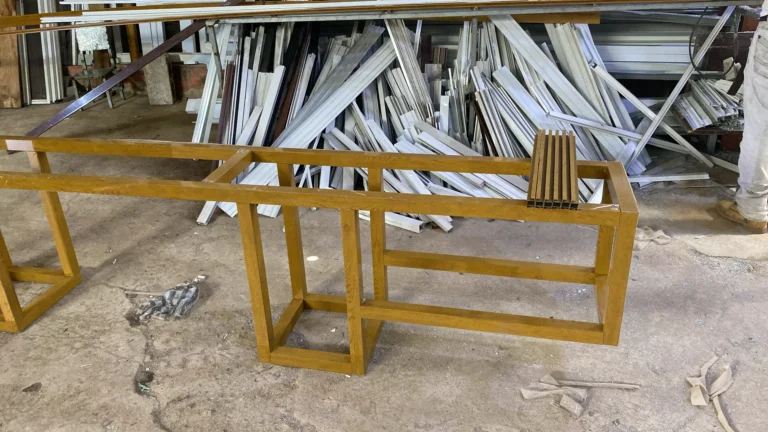 Fabricación de herrería y herrajes — Grupo Industrial RobMat, Zona Este