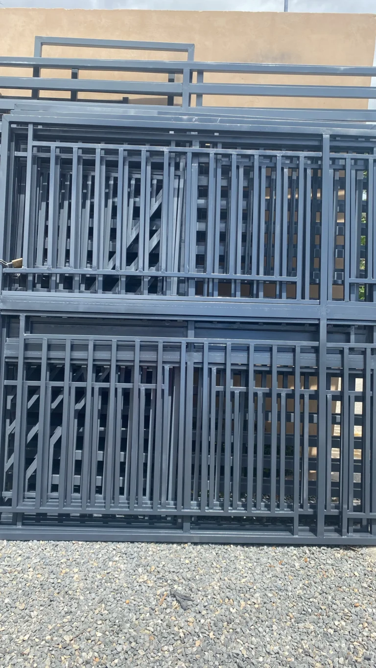 Fabricación de herrería y herrajes — Grupo Industrial RobMat, Zona Este