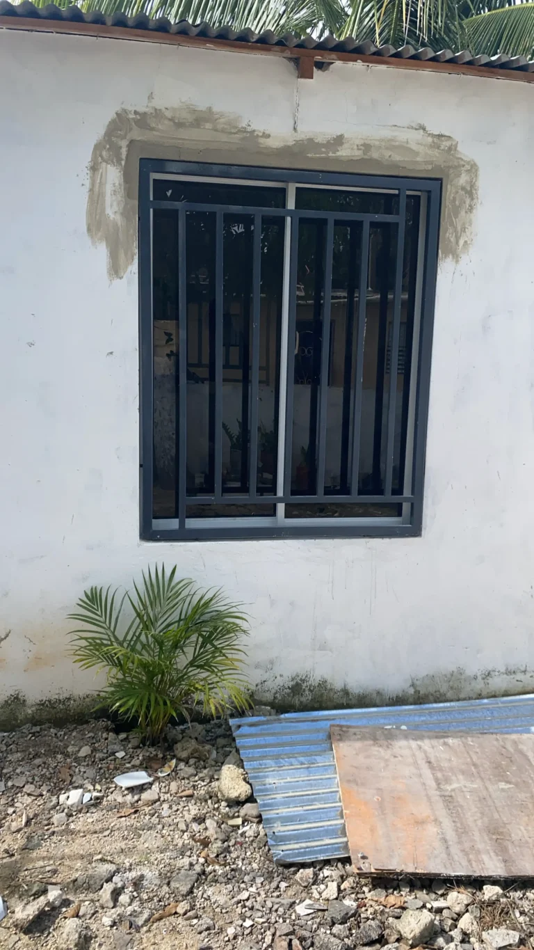 Fabricación de herrería y herrajes — Grupo Industrial RobMat, Zona Este