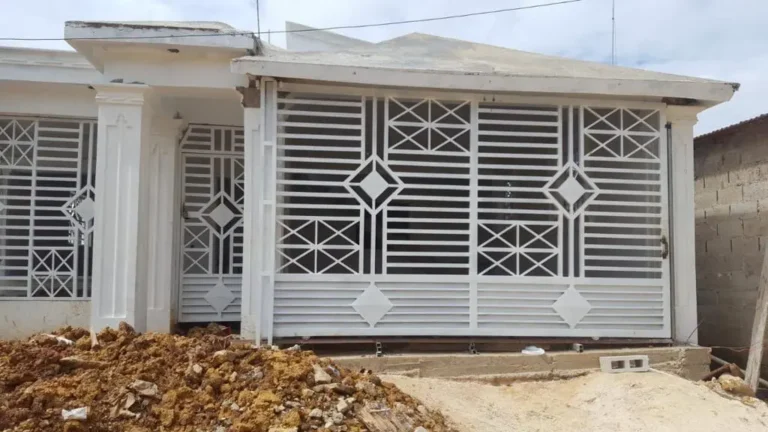 Proyecto de terminaciones e instalación — Grupo Industrial RobMat, Zona Este