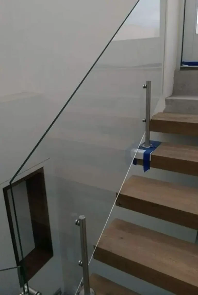 Proyecto de terminaciones e instalación — Grupo Industrial RobMat, Zona Este