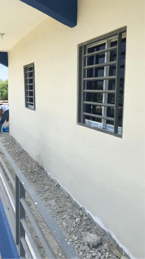 Proyecto de terminaciones e instalación — Grupo Industrial RobMat, Zona Este