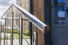 Balcones y barandillas en acero inoxidable — Grupo Industrial RobMat, Zona Este