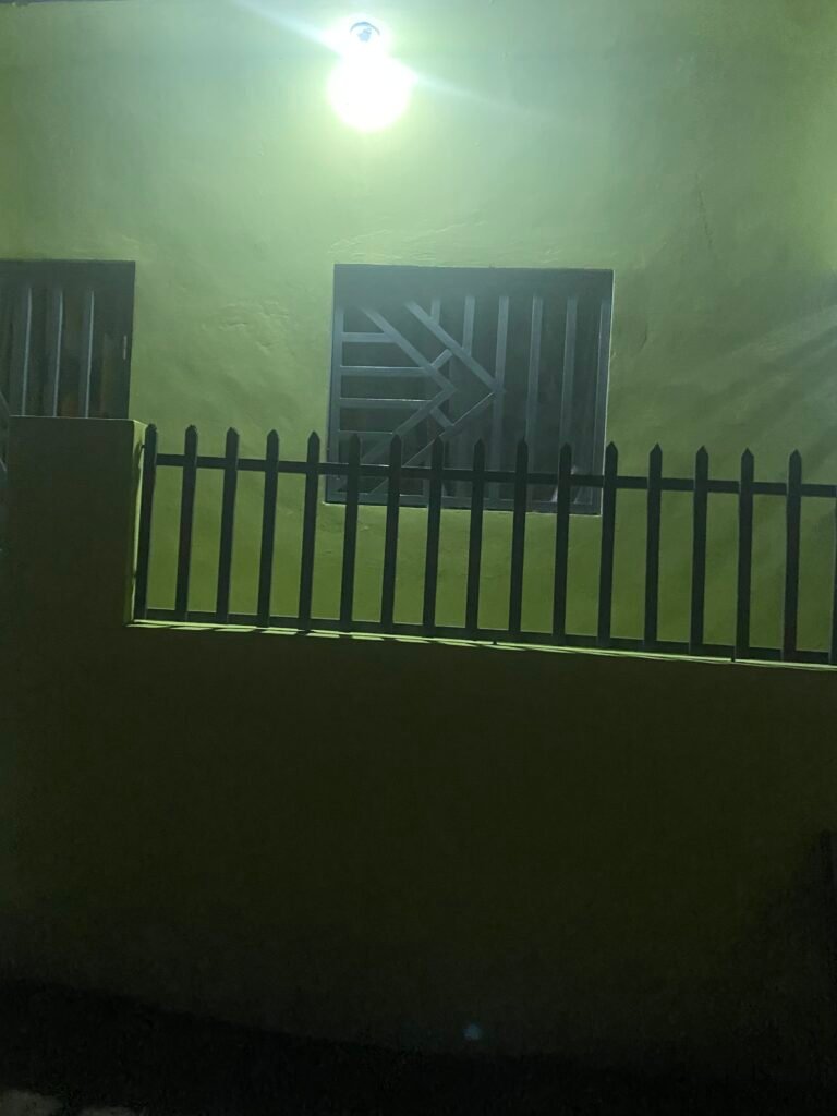 Instalación de balcones y barandillas — Grupo Industrial RobMat, Zona Este