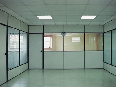 Divisiones comerciales — Grupo Industrial RobMat, Zona Este