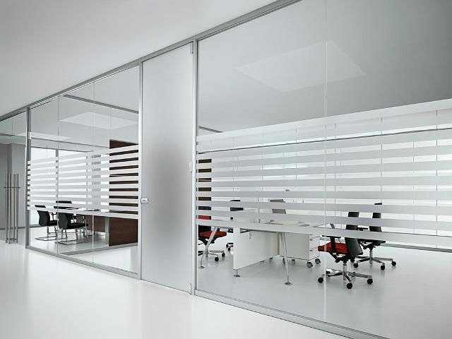 Fachadas comerciales — Grupo Industrial RobMat, Zona Este