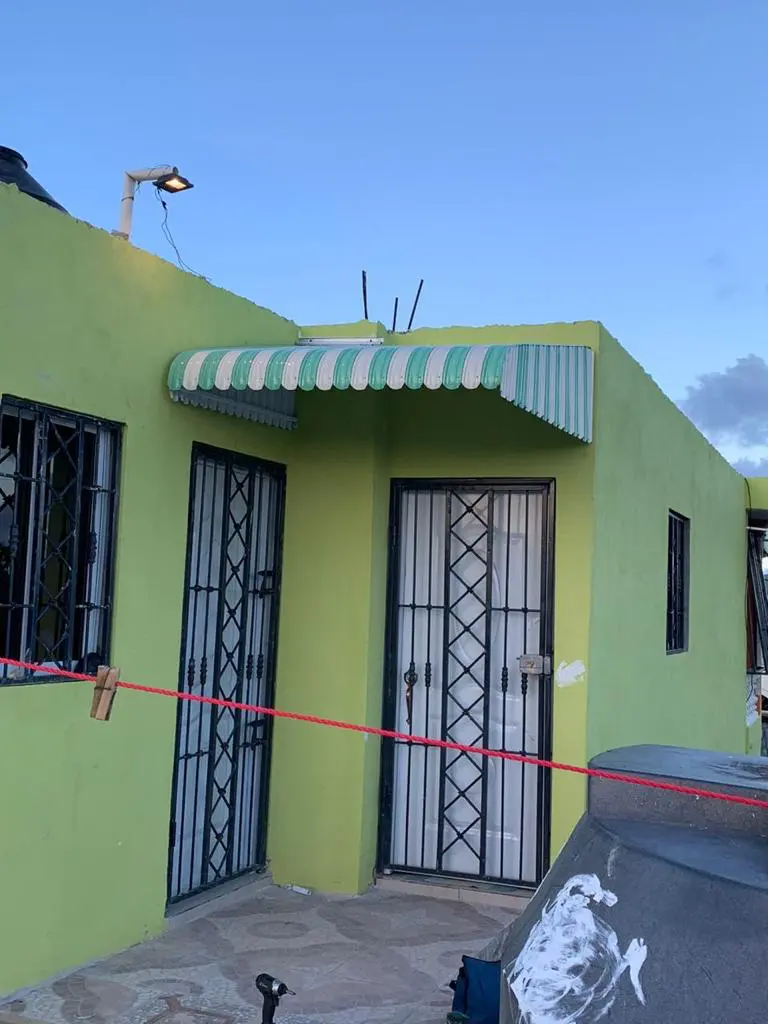 Toldos comerciales — Grupo Industrial RobMat, Zona Este
