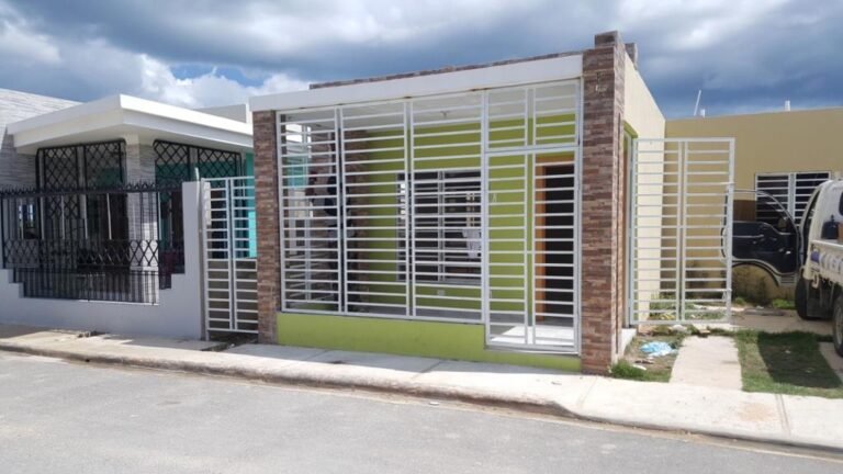 Instalación de herrería — Grupo Industrial RobMat, Zona Este