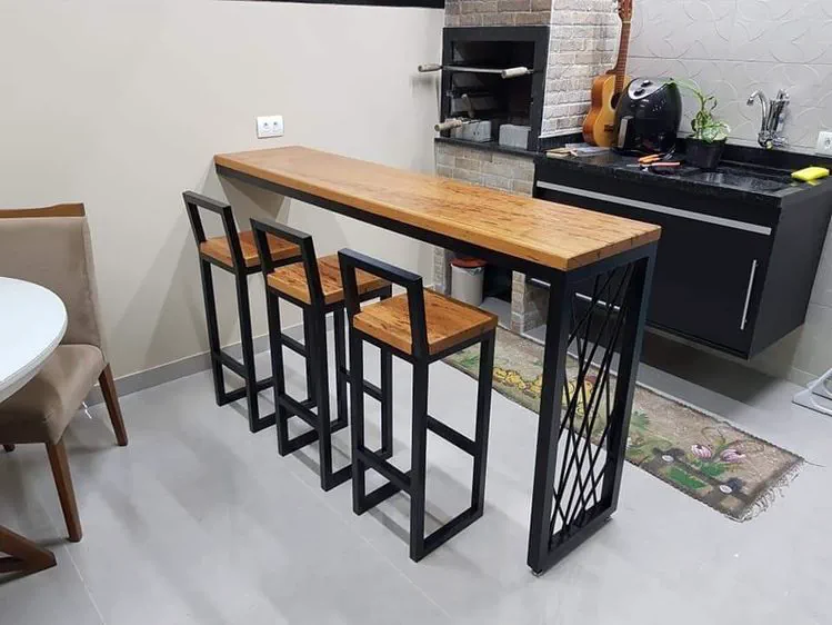 Muebles y utilería en metal — Grupo Industrial RobMat, Zona Este