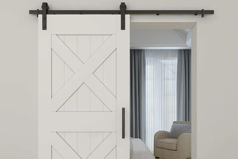 Puertas de granero — Grupo Industrial RobMat, Zona Este
