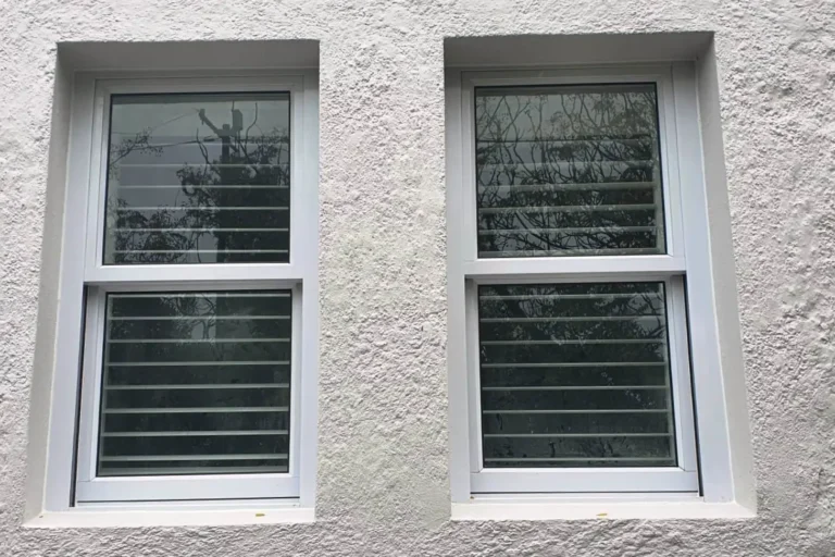 Ventanas corredizas — Grupo Industrial RobMat, Zona Este