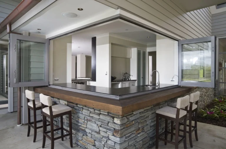 Ventanas plegables — Grupo Industrial RobMat, Zona Este