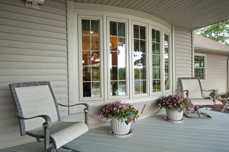 Ventanas saledizas — Grupo Industrial RobMat, Zona Este